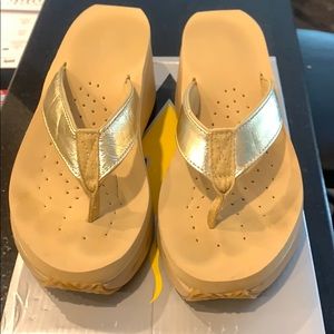 Size 5 Volatiles - gold sandals